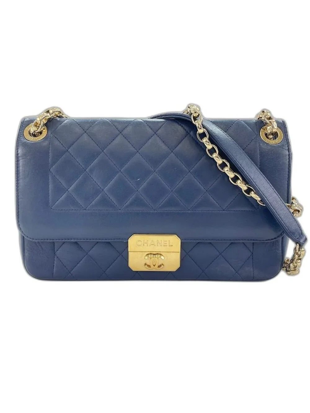 Chanel Shoulder Bag Chic